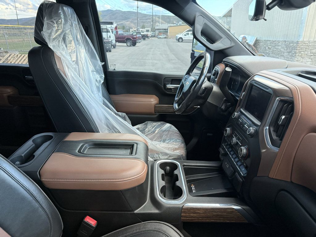 Used 2022 Chevrolet Silverado 3500 High Country AWD/4WD image 10