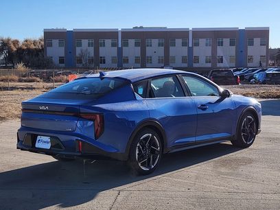 New 2025 Kia K4 GT-Line