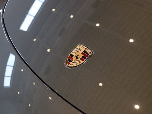 Used 2025 Porsche 718 Cayman GT4 image 55