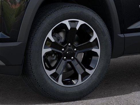 New 2026 Chevrolet Equinox LT image 9