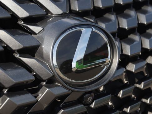 Used 2023 Lexus GX 460 Luxury w/ Sport Design Package image 21