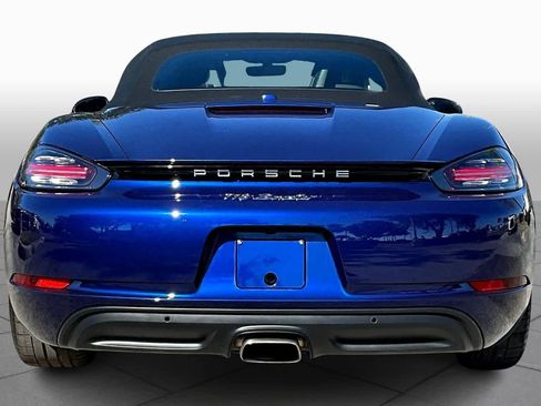 Used 2020 Porsche 718 Boxster RWD image 5