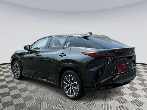 Used 2024 Lexus RZ 300e Premium w/ Accessory Package (Z1) FWD image 4