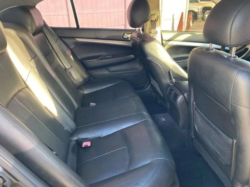 Used 2011 INFINITI G37 x Sedan AWD/4WD image 11