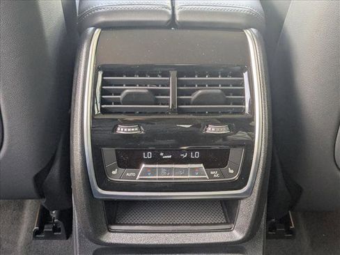 New 2026 BMW X7 xDrive40i image 16