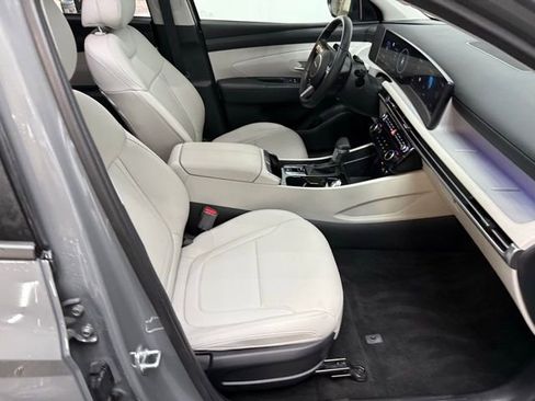 Certified 2025 Hyundai Tucson SEL image 42