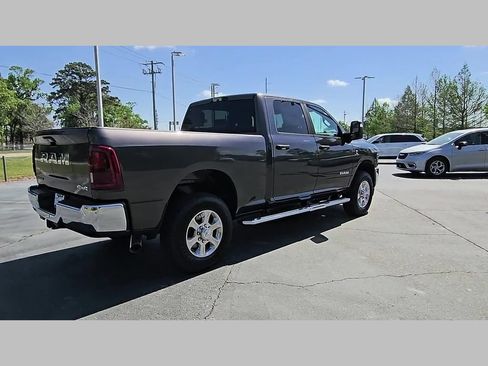 New 2026 RAM 3500 Big Horn AWD/4WD image 30