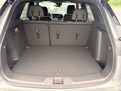 New 2026 Chevrolet TrailBlazer RS w/ Convenience Package FWD image 12