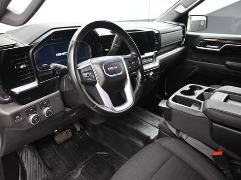 Used 2023 GMC Sierra 1500 SLE AWD/4WD image 12