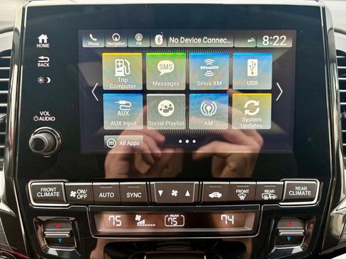 Used 2024 Honda Odyssey Elite image 32