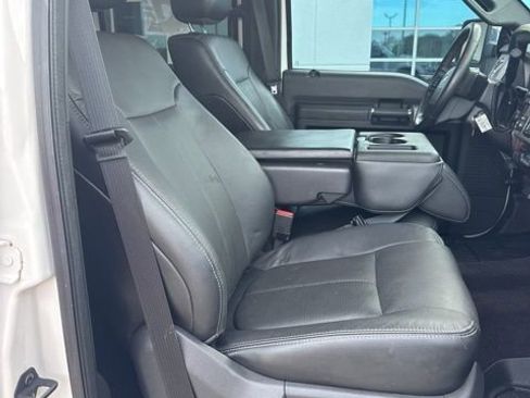 Used 2015 Ford F350 Lariat w/ Lariat Ultimate Package image 11