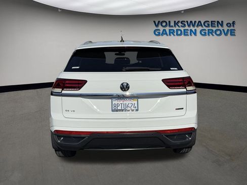 Used 2020 Volkswagen Atlas Cross Sport SE image 6