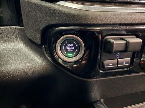 Certified 2024 Chevrolet Silverado 1500 LT Trail Boss w/ Convenience Package II image 17