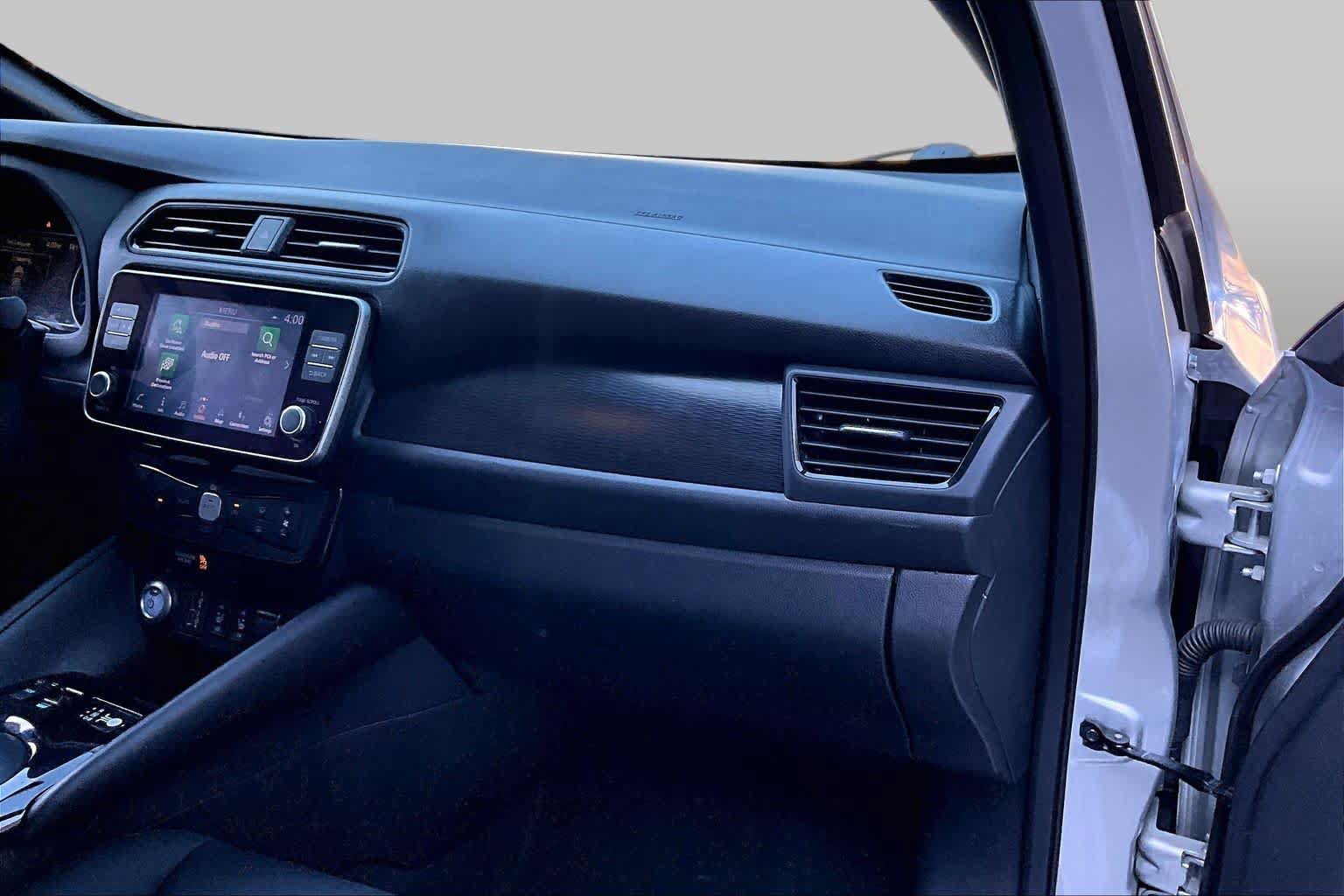 Certified 2024 Nissan Leaf SV Plus FWD image 18