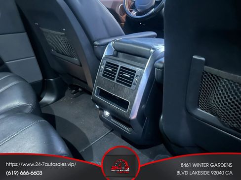 Used 2015 Land Rover Range Rover Sport SE image 24