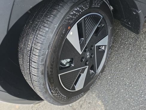 New 2026 Hyundai Ioniq 5 SEL image 34