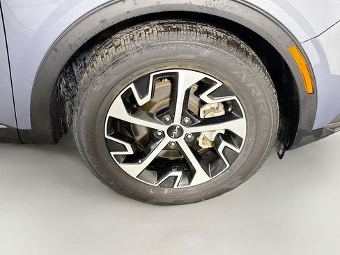 Used 2023 Kia Sportage EX FWD image 32