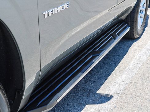 Used 2023 Chevrolet Tahoe LT RWD image 16