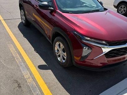 Used 2025 Chevrolet Trax LS