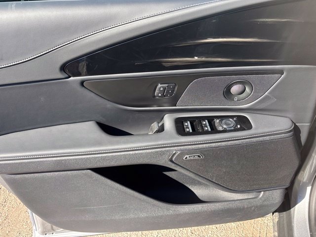 New 2026 Lincoln Nautilus Reserve w/ Jet Appearance Package AWD/4WD image 12