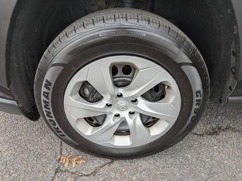 Used 2025 Toyota RAV4 LE image 26