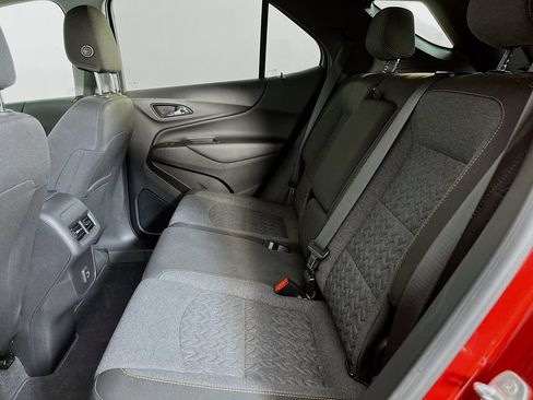Used 2022 Chevrolet Equinox LT FWD image 23