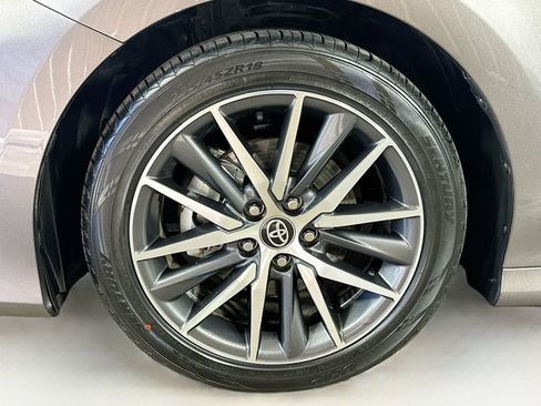 Used 2023 Toyota Camry XLE image 37