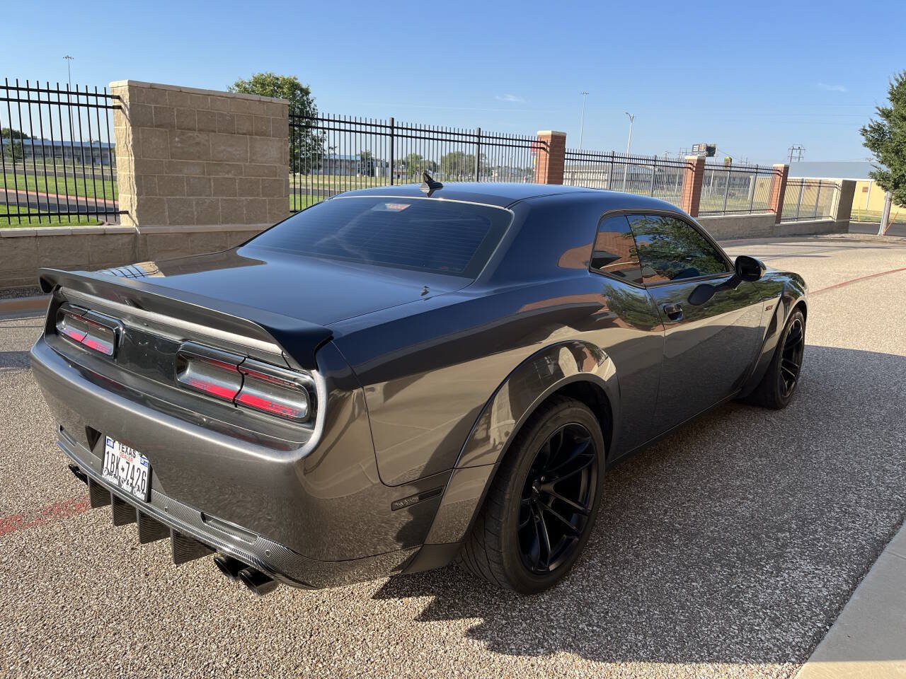 Used 2022 Dodge Challenger R/T Scat Pack RWD image 7