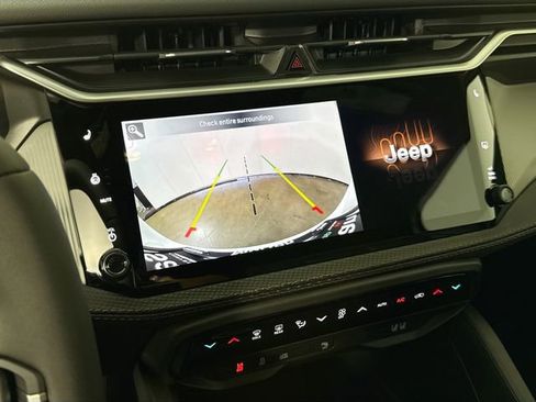 New 2026 Jeep Cherokee Limited AWD/4WD image 14