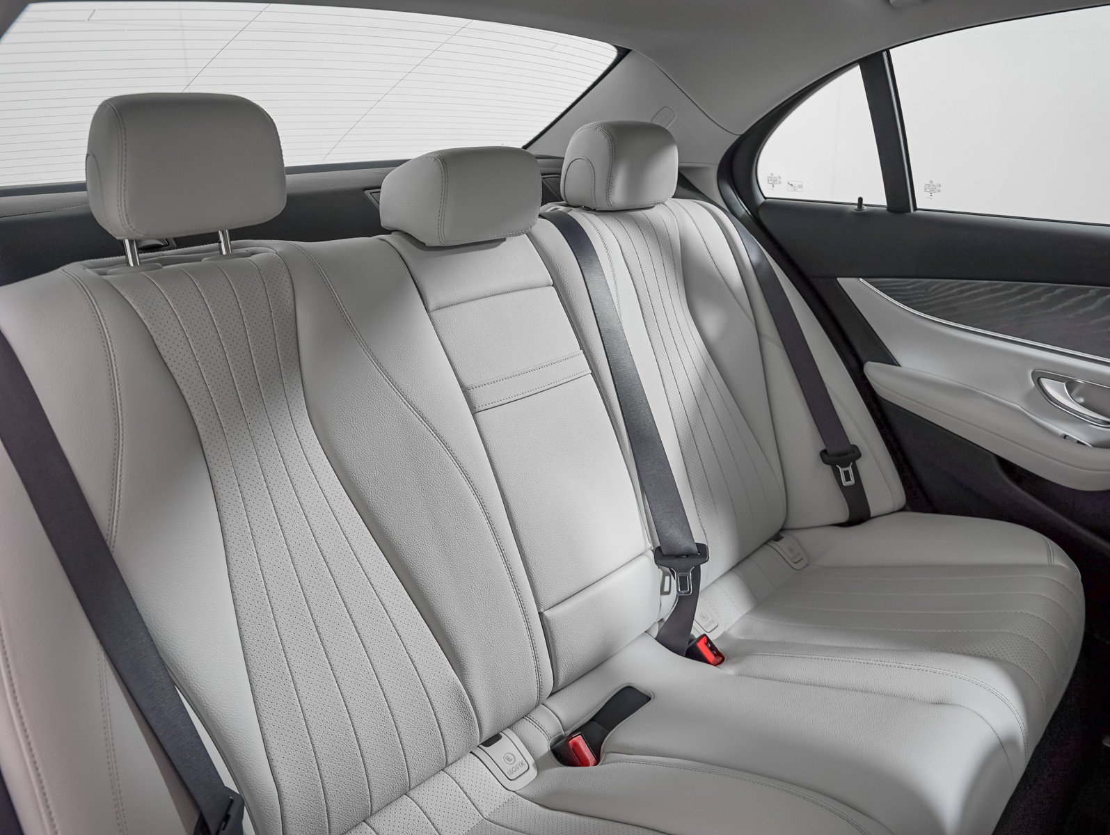 Certified 2023 Mercedes-Benz E 450 4MATIC Sedan image 14