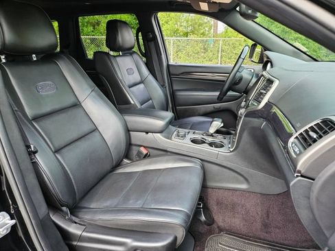 Used 2018 Jeep Grand Cherokee Overland AWD/4WD image 20