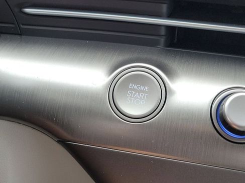 New 2026 Hyundai Kona SE FWD image 10