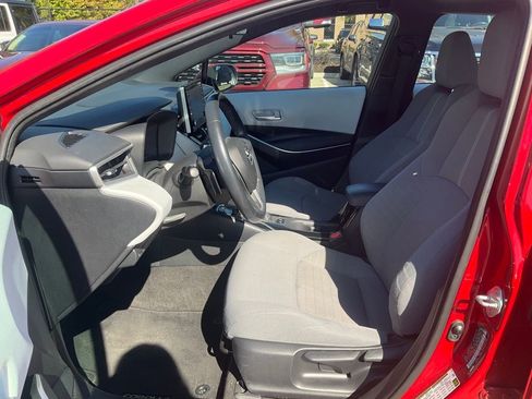 Used 2021 Toyota Corolla SE image 11