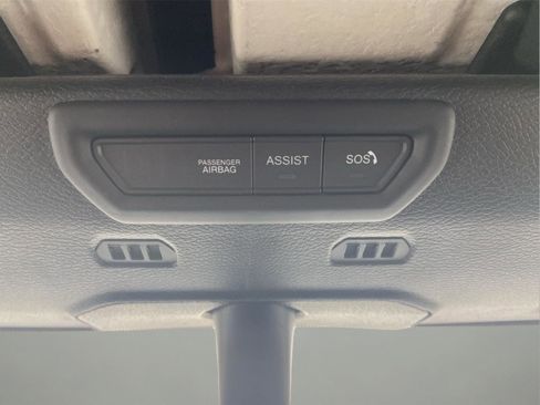 Used 2021 Jeep Wrangler Unlimited Sahara AWD/4WD image 31