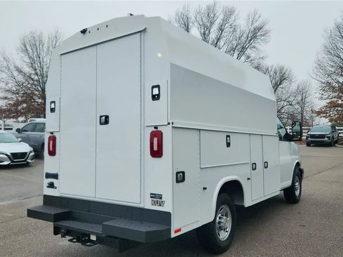 New 2025 Chevrolet Express 3500 w/ Power Convenience Package RWD image 8