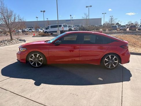 Used 2025 Honda Civic Sport Touring image 4