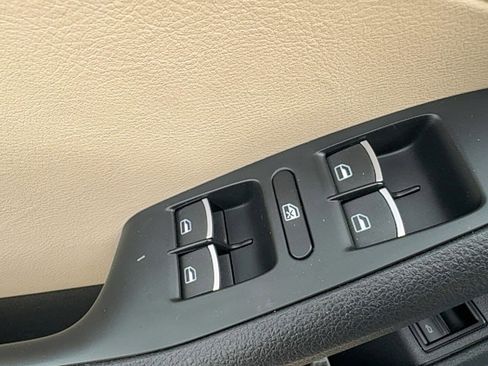 Used 2014 Volkswagen Jetta SE image 15