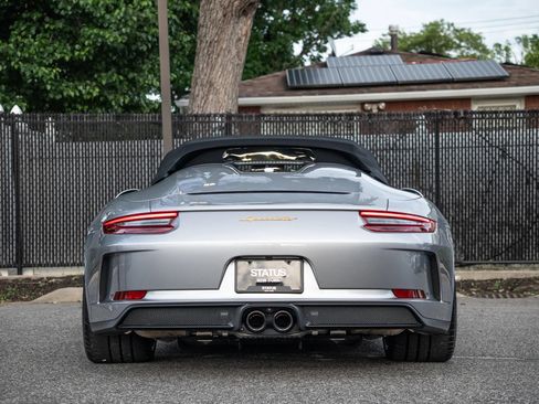 Used 2019 Porsche 911 Speedster RWD image 27