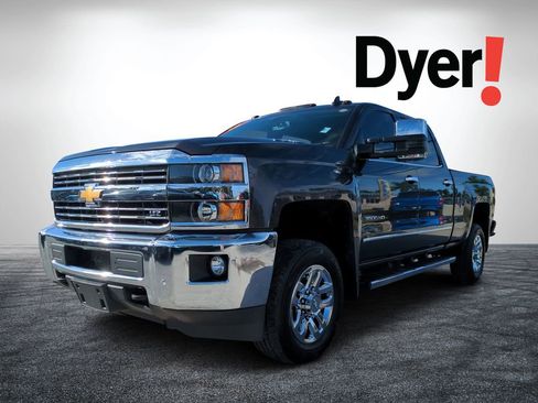 Used 2016 Chevrolet Silverado 3500 LTZ w/ Duramax Plus Package AWD/4WD image 7