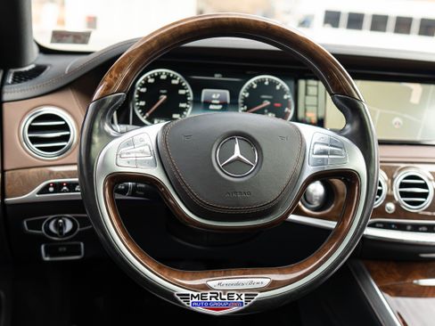 Used 2016 Mercedes-Benz S 550 4MATIC Sedan image 23