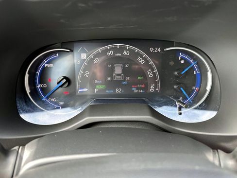 Used 2024 Toyota RAV4 XLE AWD/4WD image 19