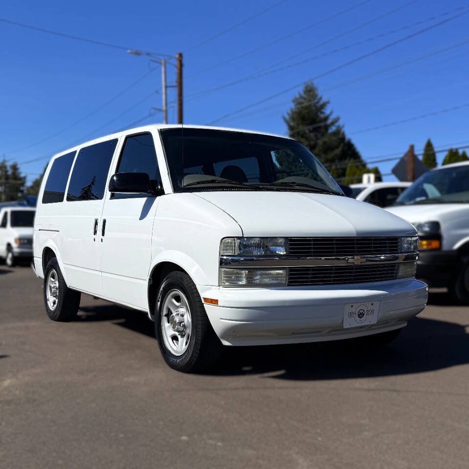 Used 2003 Chevrolet Astro LT AWD/4WD image 7
