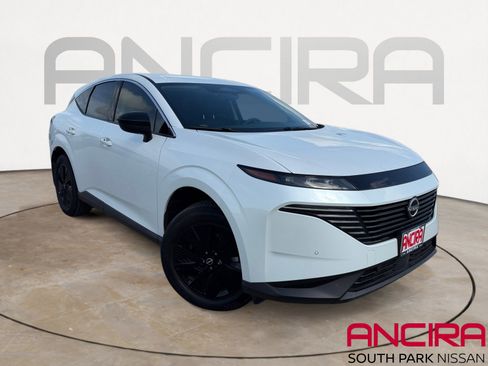 Used 2025 Nissan Murano SV AWD/4WD image 1