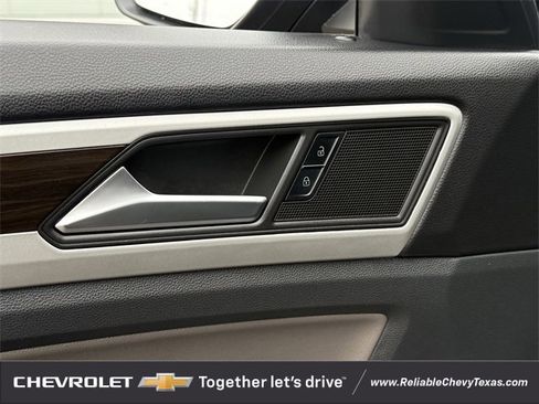 Used 2022 Volkswagen Atlas SE image 27