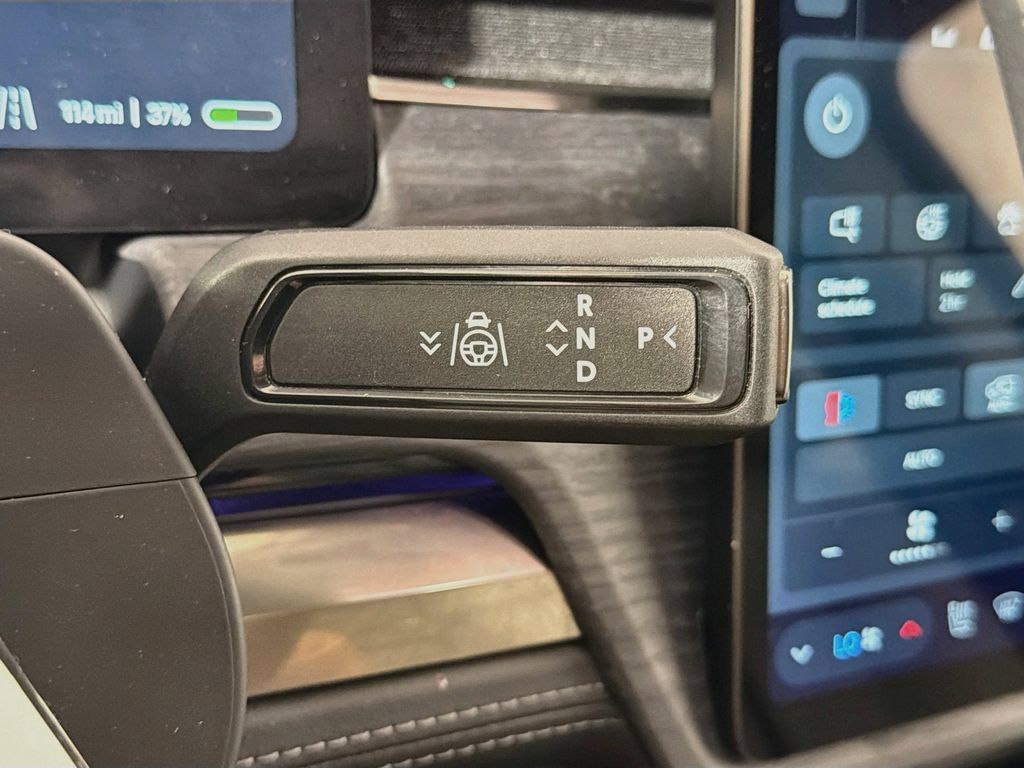 Used 2024 Rivian R1S Adventure Quad AWD/4WD image 17