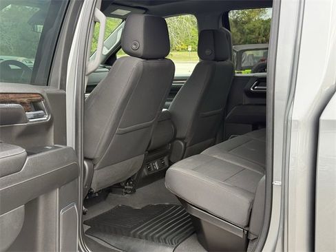 Used 2023 GMC Sierra 1500 Elevation image 29