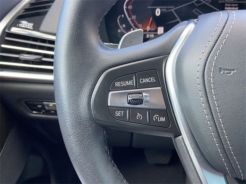 Certified 2022 BMW X5 xDrive40i w/ Premium Package image 19