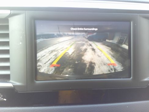 Used 2024 Chrysler Voyager LX image 24