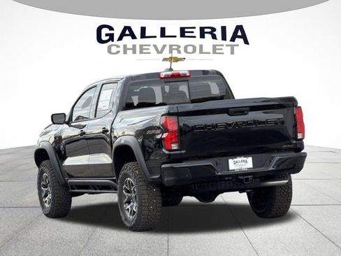 New 2026 Chevrolet Colorado ZR2 w/ Technology Package AWD/4WD image 4