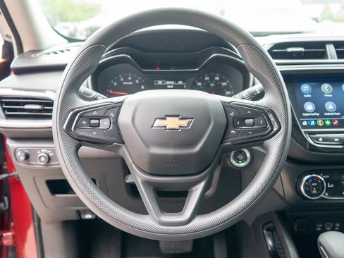 Certified 2023 Chevrolet TrailBlazer LT w/ Convenience Package AWD/4WD image 14